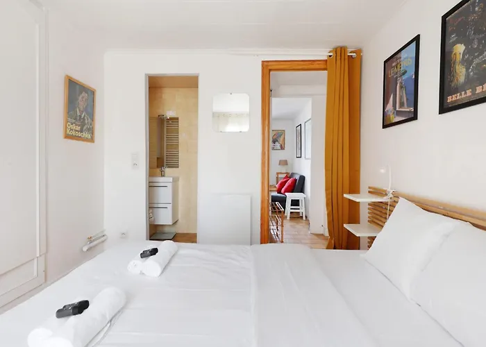 Bm Face Au Sacrecoeur Escapade A Deux Apartman